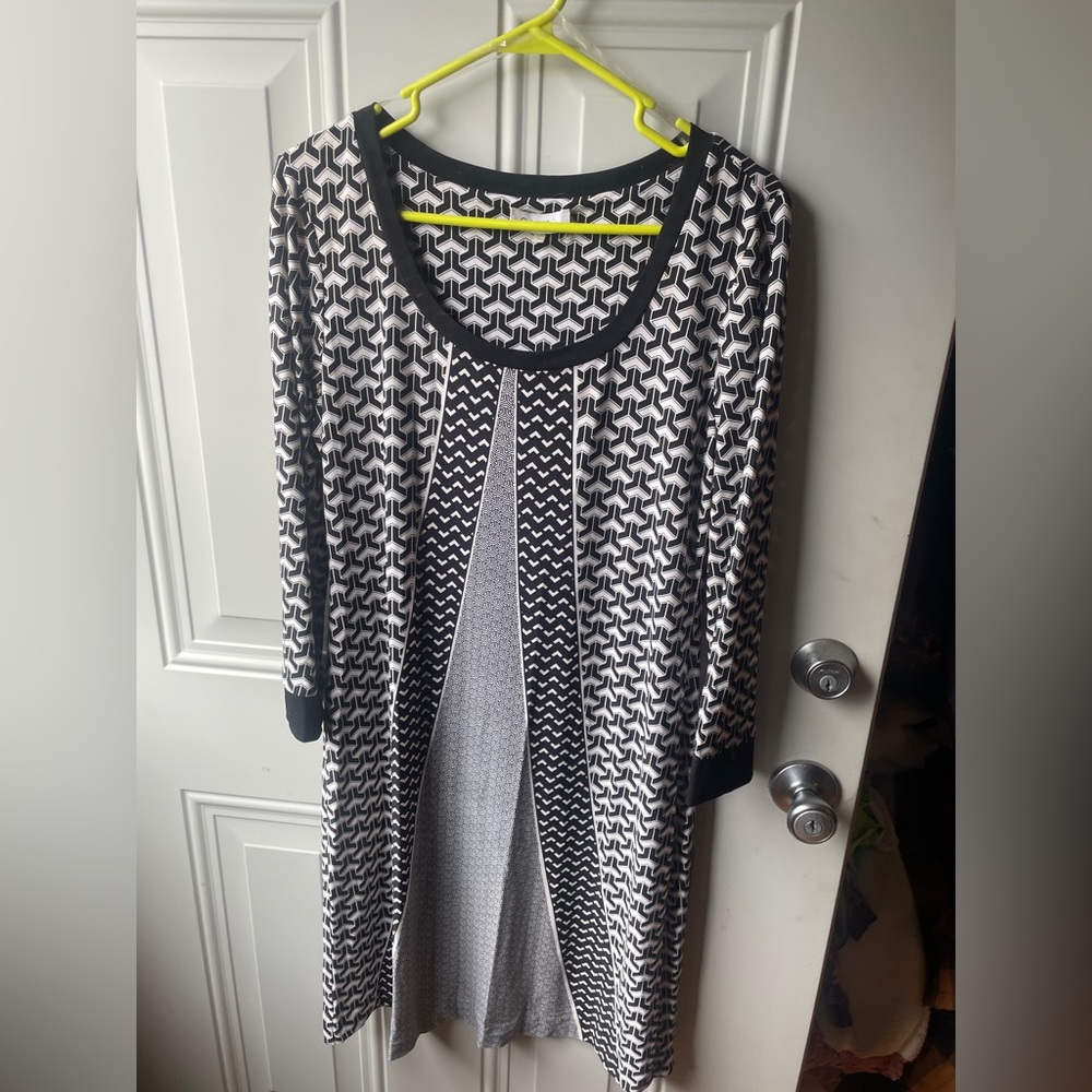 NWOT Calvin Klein Geometric Knit Dress size Medium